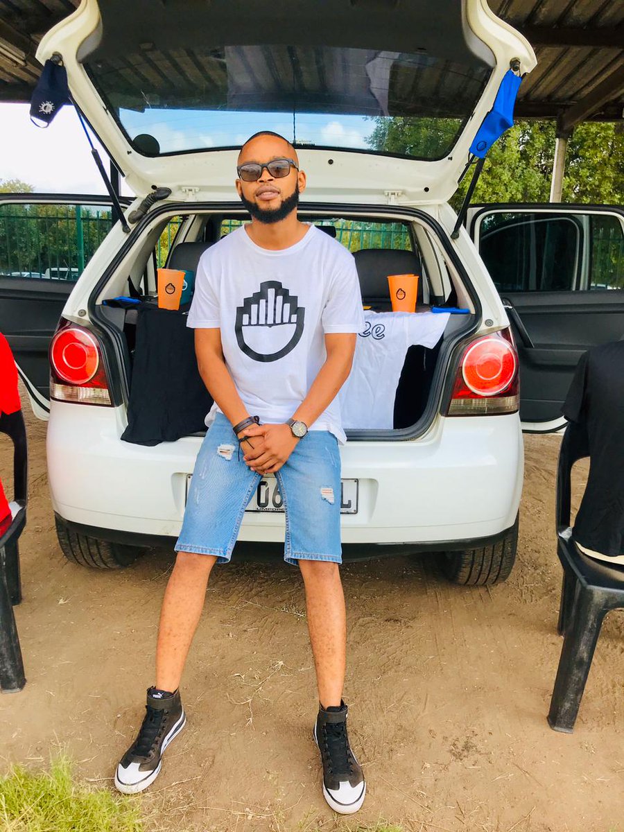 Htee28's tweet photo. "I have no desire to argue with anyone, I choose to walk away because I just want peace."
#htee #hteegear #hteelifestyle https://t.co/uVTixptqxi