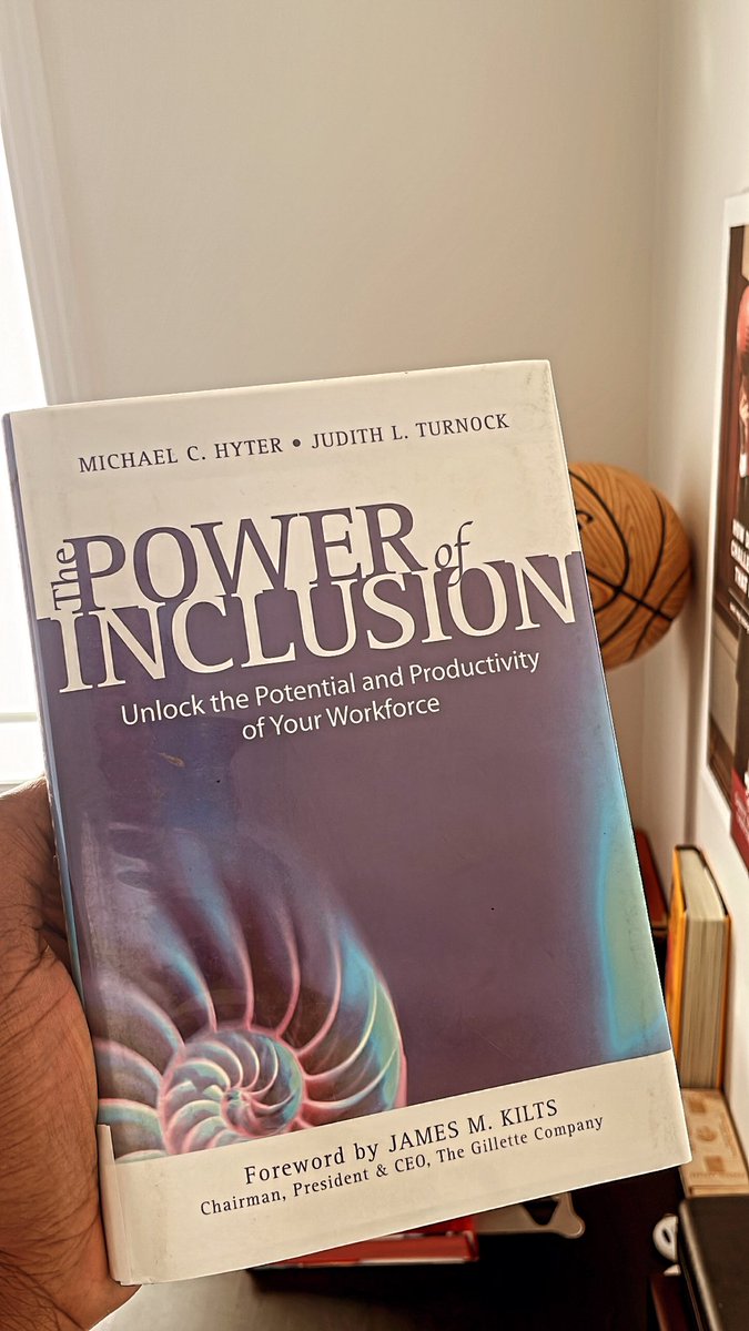 harryezenibe's tweet image. Just picked up #ThePowerOfInclusion by @MichaelHyterSr1  📚