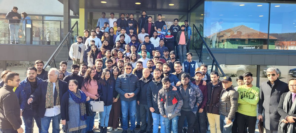 RijijuOffice's tweet photo. Hon'ble Minister Shri @KirenRijiju ji interacted with the evacuated students at Vranov, #Slovakia located at #Ukraine border. Students appreciated the Indian Government for #OperationGanga under the leadership of Hon'ble PM Shri @narendramodi Ji to get them back home, safely. https://t.co/v43Ikva4K3