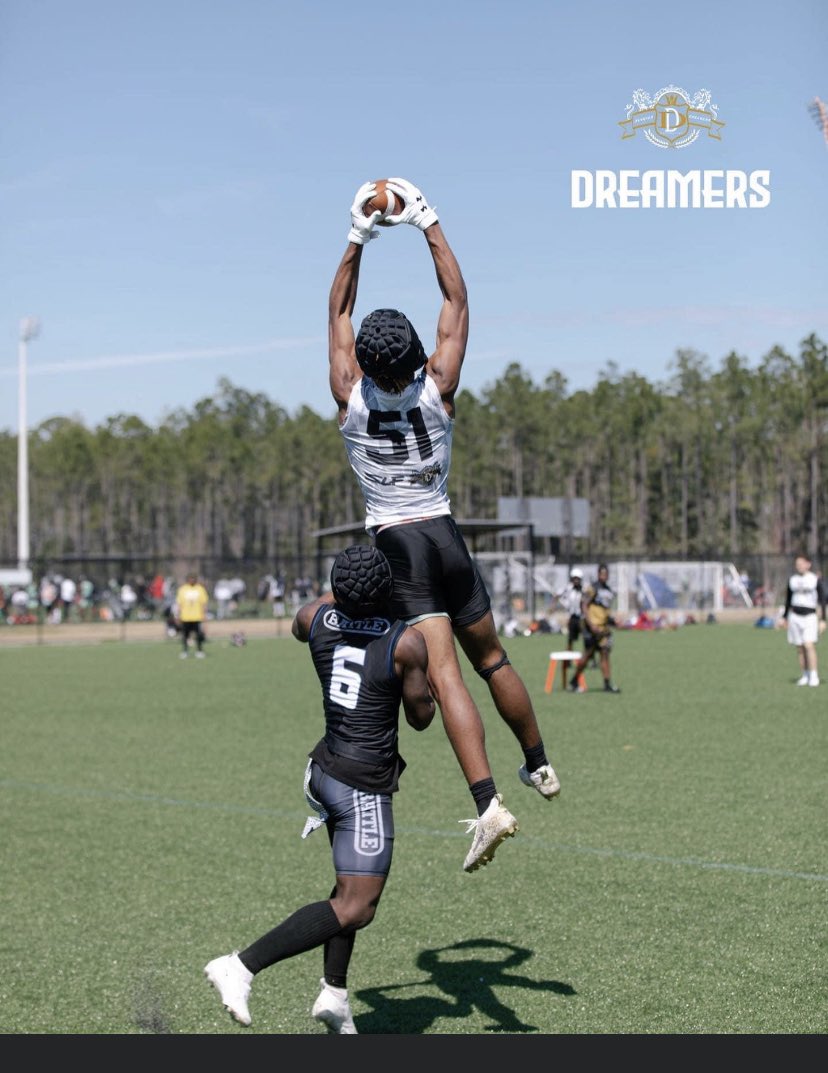 stanleymac23's tweet photo. @frisco_magee  
6’2
190
McComb High School, McComb, MS
Class of 2024. 
College coaches, what are y’all waiting on to start recruit this kid? https://t.co/ingtoTQKxv