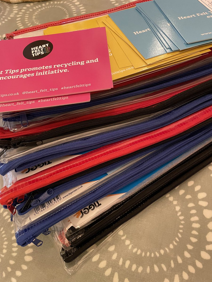 We are looking for schools/groups near #Crawley #tangmere #WestSussex who may be able to help by filling some pencil cases. We have 40 primary school children on pupil premium as well as 70 students at secondary school who don’t have any #stationery… #help
#schools #prepschool