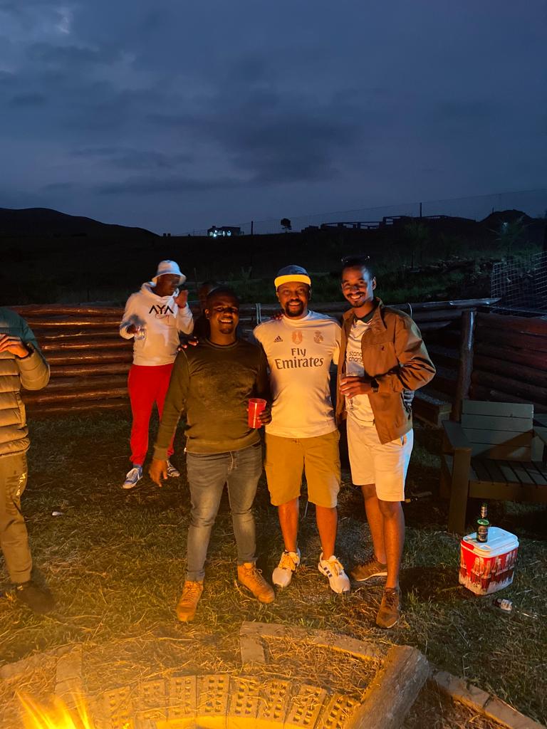 sizzlang's tweet image. Three Amigos