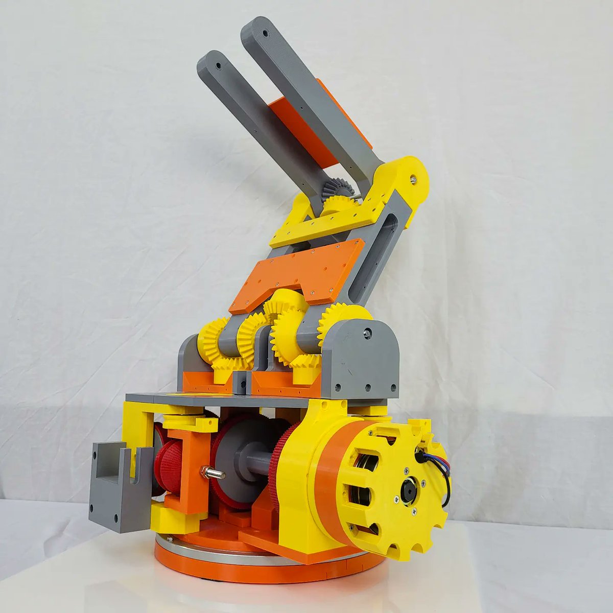 James Bruton tweet media