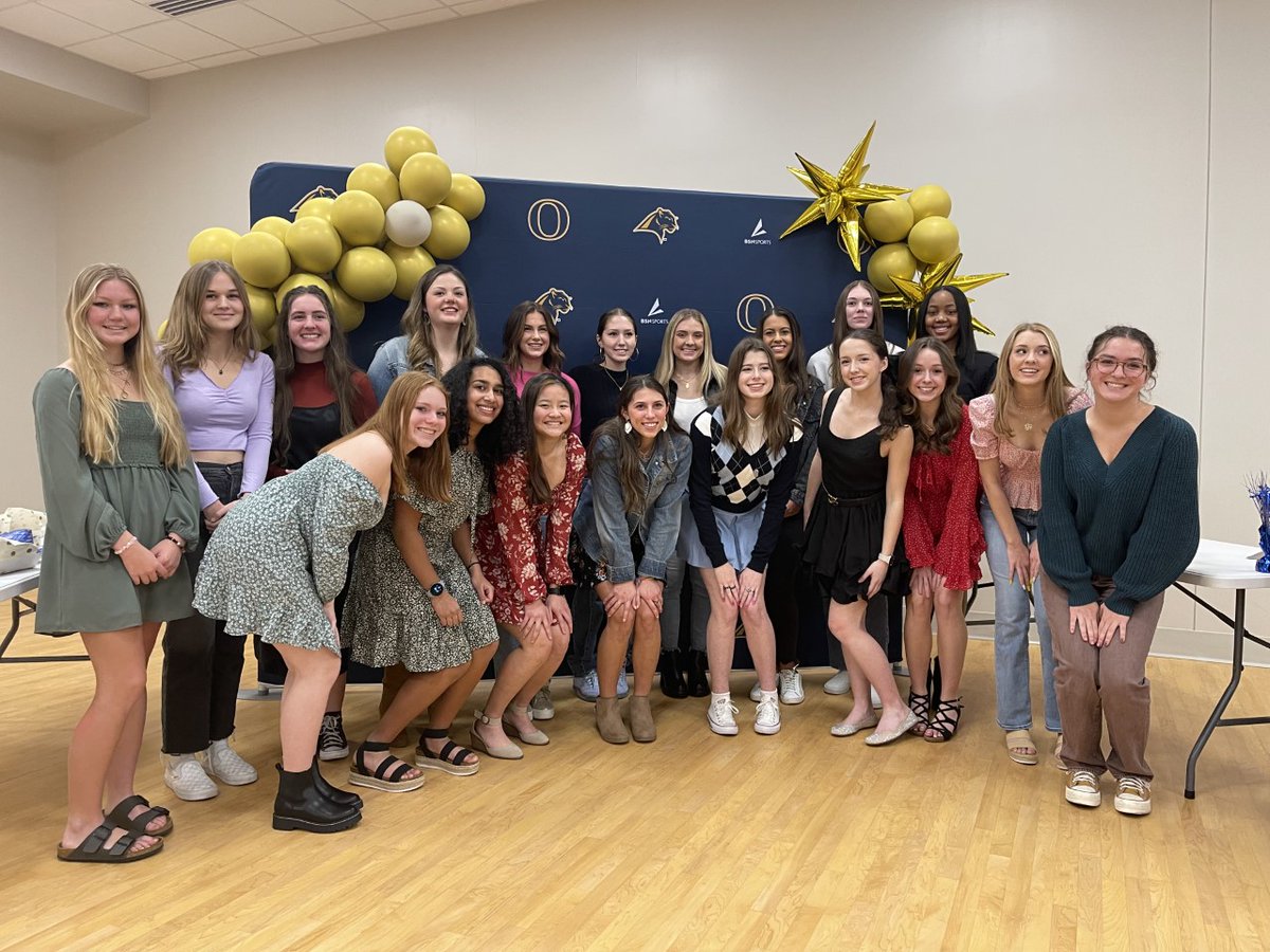 Always great to see our Lady Panthers back in one place!  What a great night to honor them on their accomplishments from last fall!  #PantherTennis