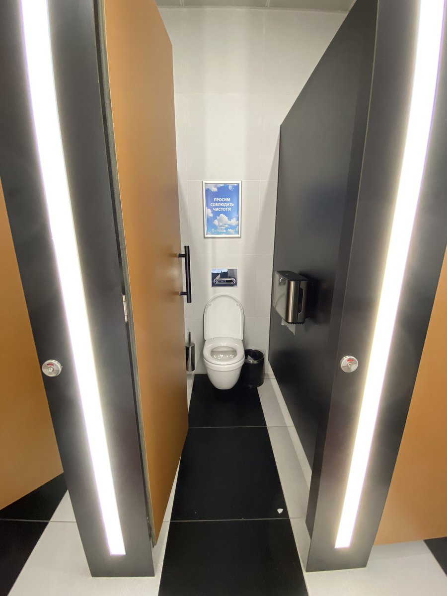 olianayda's tweet photo. Does toilet cubicles in Sheremetievo comfortable? I like the size, it’s enough of place but sound privacy was not good. People with paruresis have problems with it @MuteitHelper https://t.co/6EaV9rB4gn