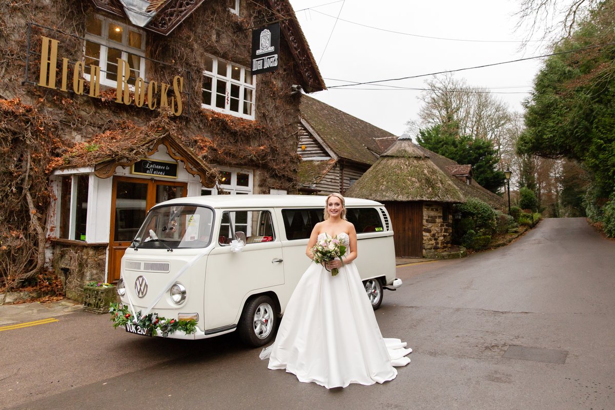 whitevanwedding's tweet photo. Loving these festive shots of Jimi by Helen England Photography! https://t.co/I1RrZL8WGW #jimi #weddingwednesday #kentwedding #highrocks #vwbus https://t.co/QkbQtkOEGF