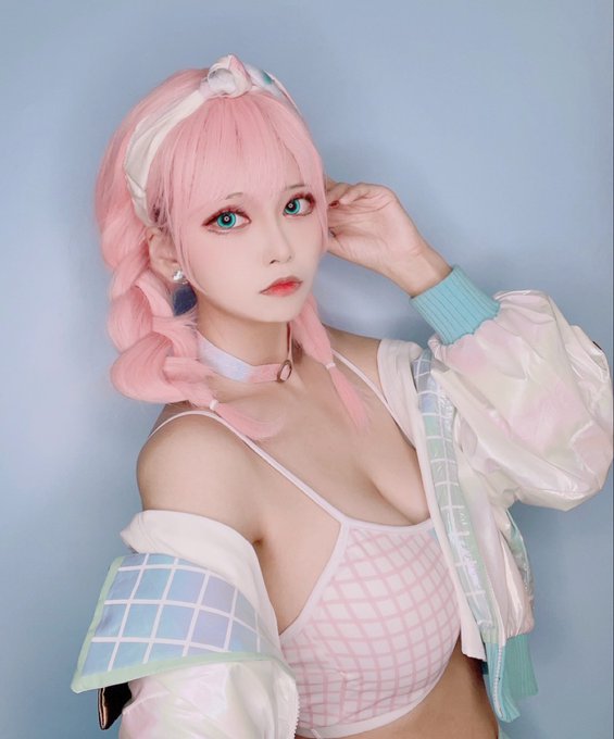 Twitterのコスプレ画像21