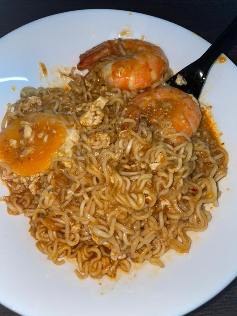 brgsjks's tweet photo. RT for maggi kuah sikit
Like for maggi kuah banyak https://t.co/0t3uRQy3Ko