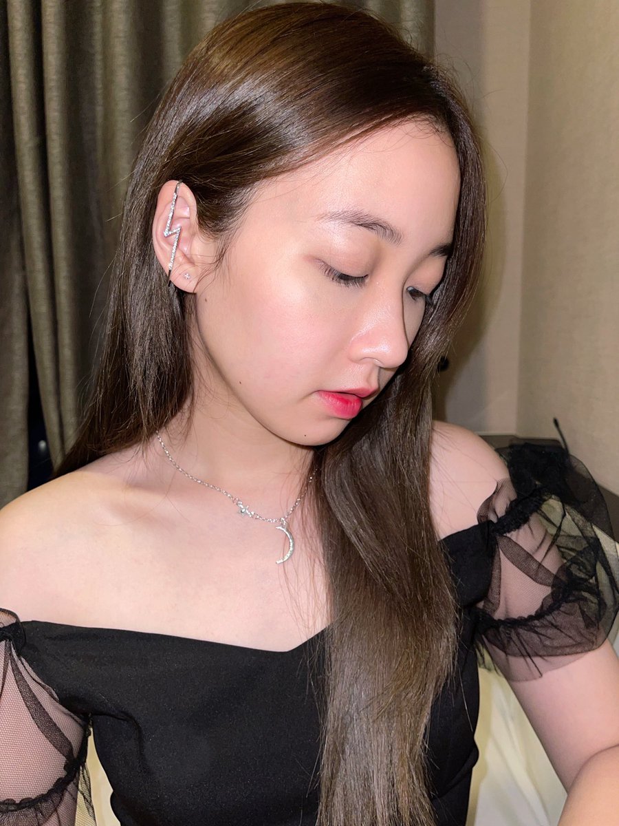 PuimekSter's tweet photo. ✨🖤 https://t.co/FdX9TL2QvF