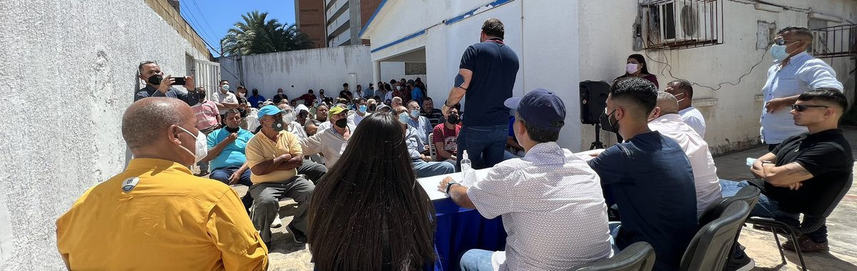 prospericarlos's tweet photo. Hoy desde Nueva Esparta en compañía de @PieroMaroun, reunidos con nuestra estructura de @ADemocratica organizándonos sin descanso para así devolverle a nuestro país una Venezuela Libre y de todos los venezolanos! https://t.co/9rLyUcOlD4