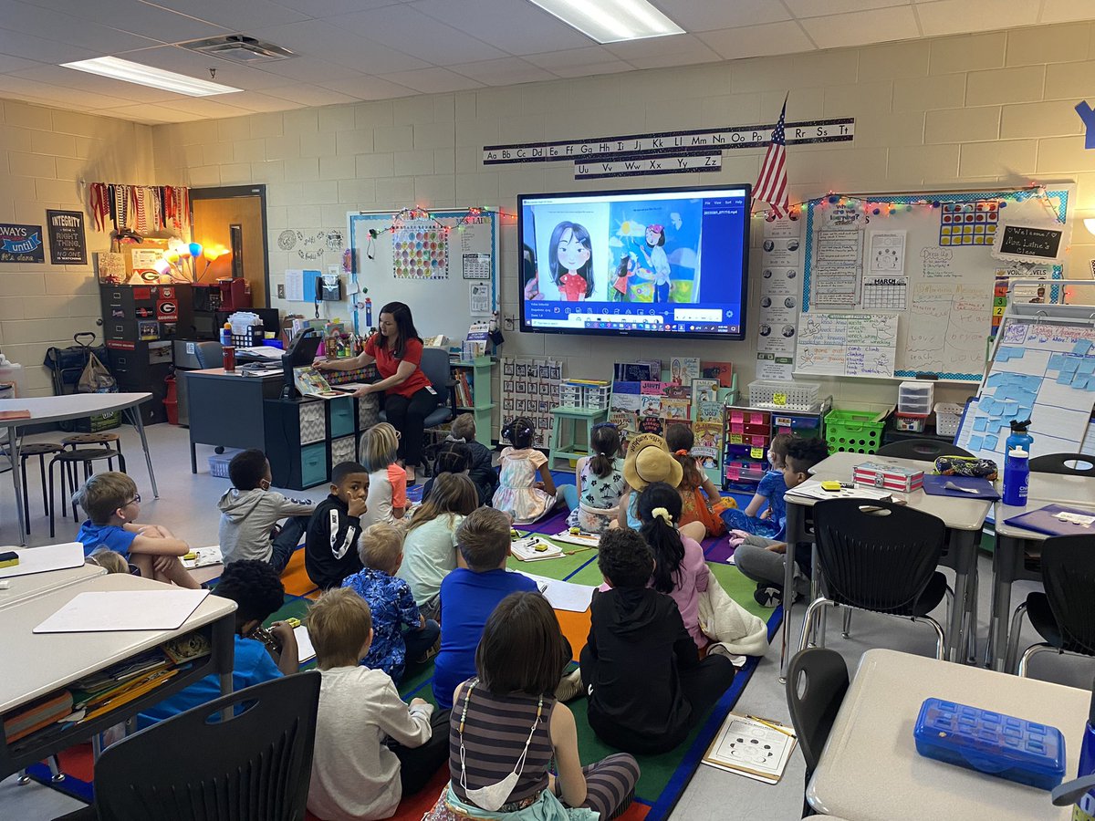 Celebrating the power of story with Ms. Laine’s super 2nd grade readers! <a href="/KSpringsLions/">King Springs Lions</a> <a href="/COBB_ELA/">Cobb ELA</a> #RAACobb #lovetoreadhere