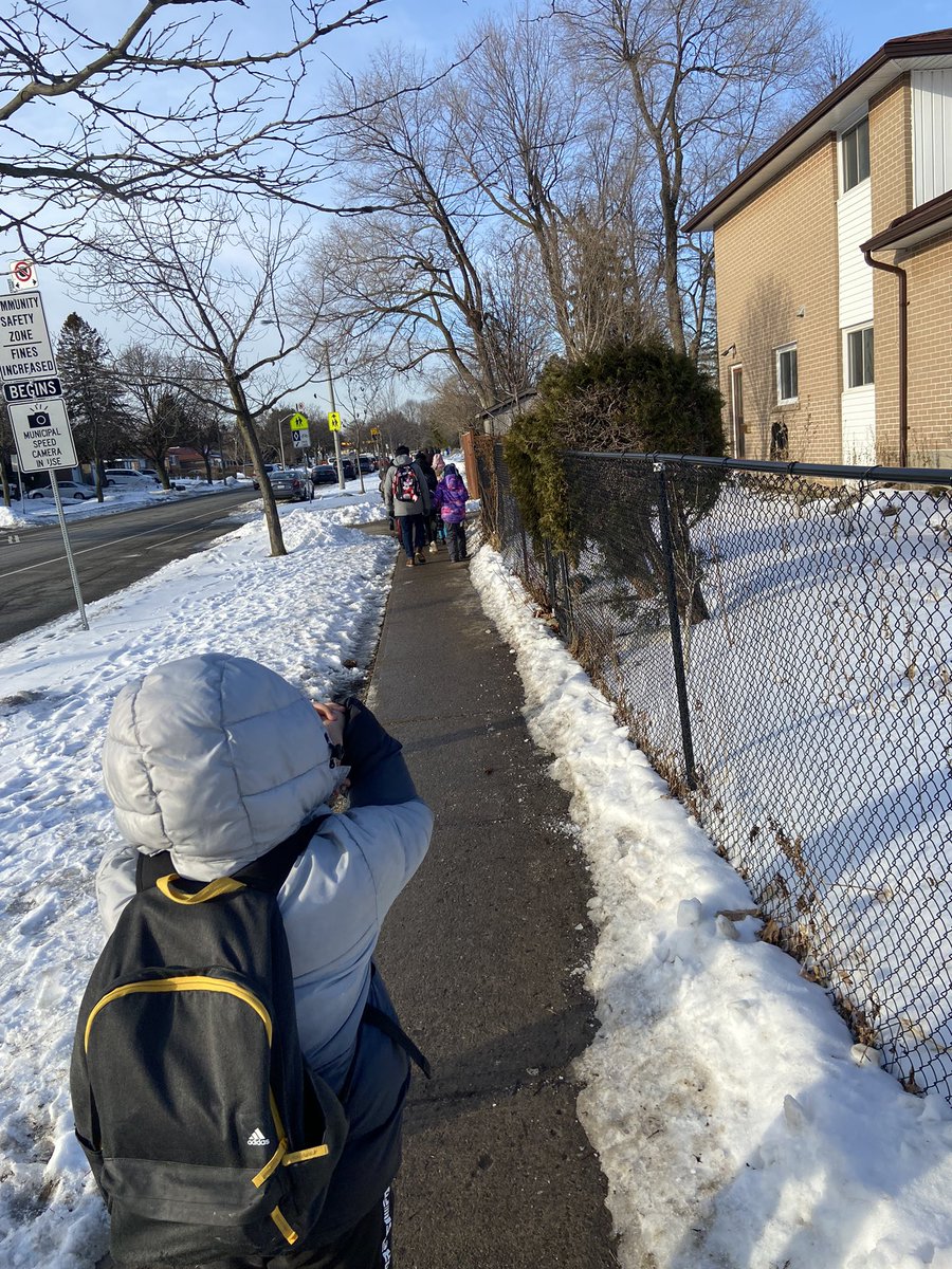 BellmereJPS's tweet photo. Happy #walkTogether Wednesday! Today we start our #MarchtoSpring with a beautiful walk together. Thank you to all of those families that kept their cars at home today to walk with us. @tdsb @EcoSchoolsTDSB @EcoSchoolsCAN @OntarioAST https://t.co/fiaPvwTHzh