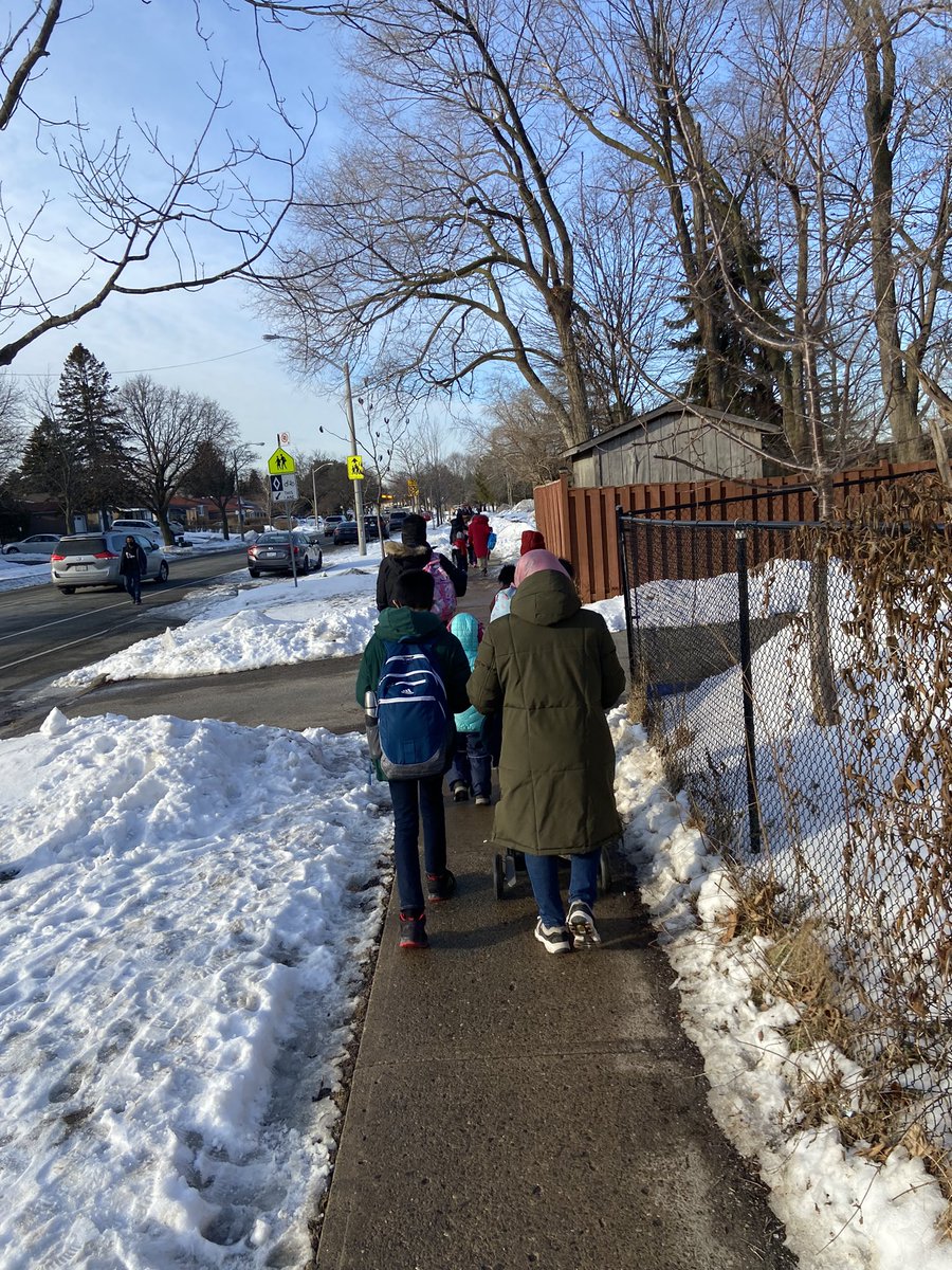 BellmereJPS's tweet photo. Happy #walkTogether Wednesday! Today we start our #MarchtoSpring with a beautiful walk together. Thank you to all of those families that kept their cars at home today to walk with us. @tdsb @EcoSchoolsTDSB @EcoSchoolsCAN @OntarioAST https://t.co/fiaPvwTHzh
