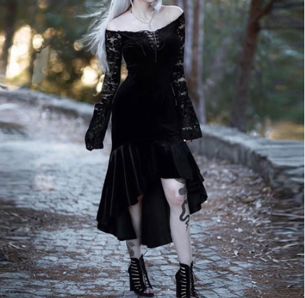thedarcey1's tweet photo. The Darcey: Gothic Fashion Store has just opened its doors!

 The entire catalog is available at a discount.

FREE international shipping!

#gothicfashion #gothic #gothicclothes #gothicculture #gothicart #dark 

https://t.co/gZDOuUhk2U https://t.co/zAlM11Zr0O