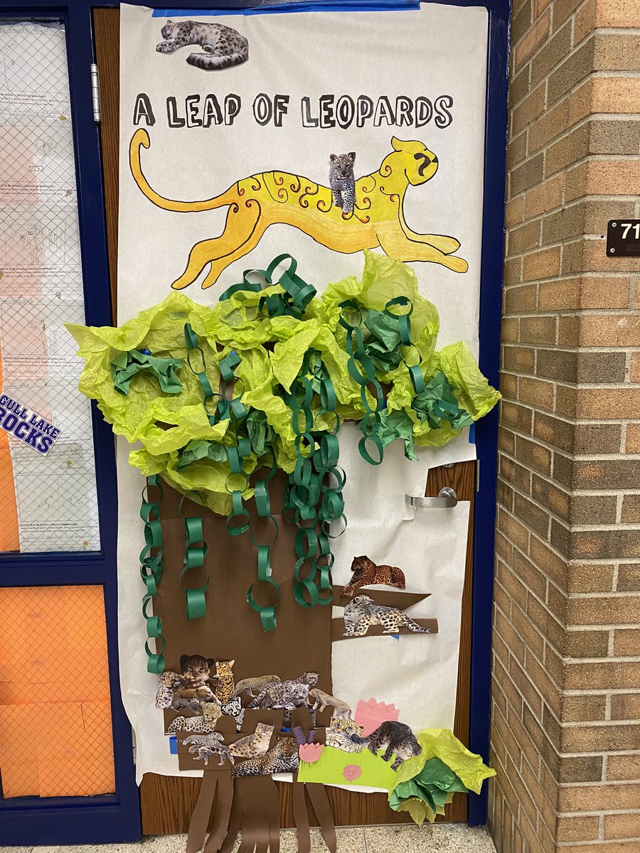BrittonASmith's tweet image. Look at my door!!! Inspired from our #onedistrictonebook Totally student created and executed (besides the reinforcement tape I added, 😝) also, so sweet of them to give me 🐆- since it goes with nearly every outfit I own. #glcsms #wishtree #glcsread20 thanks @GLCS_Foundation