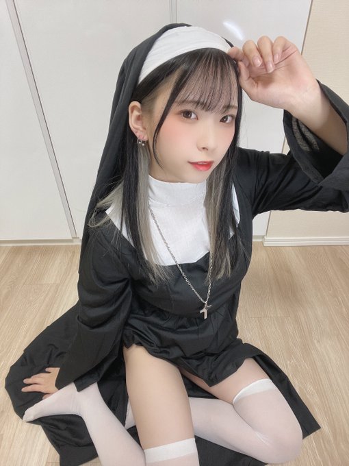 コスプレイヤー紅羽りおのTwitter画像13