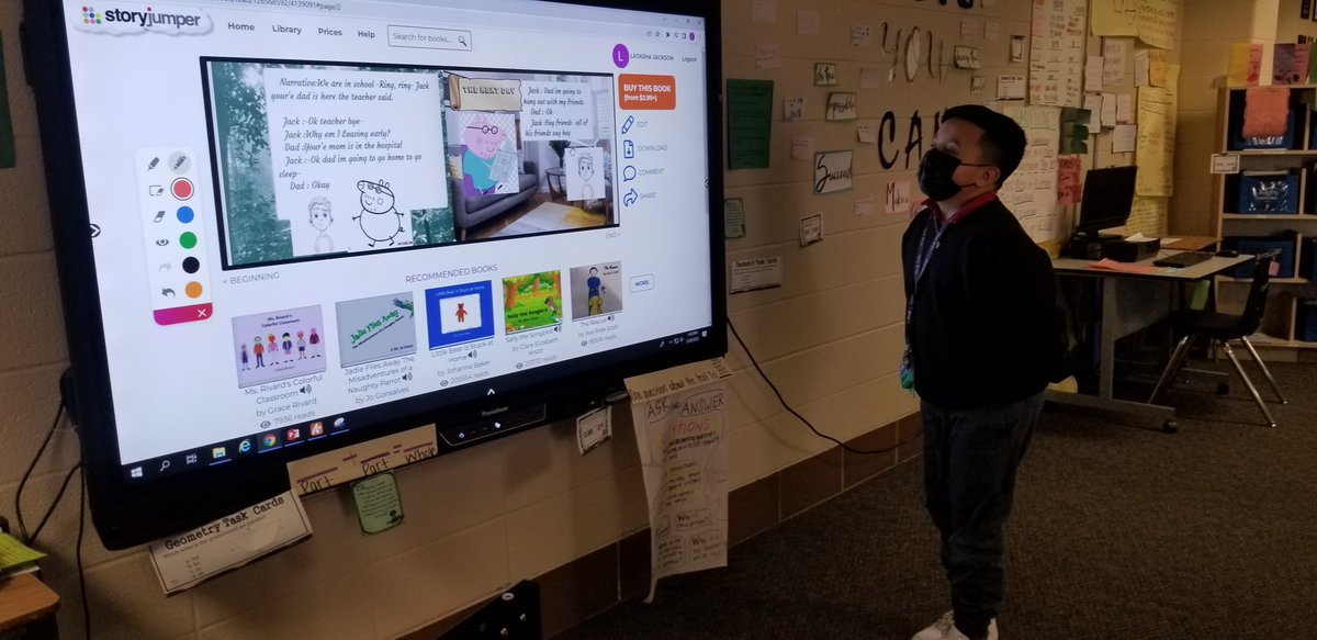 Ms_T_Jackson_'s tweet photo. My students have been working hard on their first digital book. This sweet girl had her book ordered and it finally arrived! Thanks @storyjumper for bringing sweet smiles to my students.❤ @Youens_Tech @Youens_Gators https://t.co/kfeRxlQEqZ
