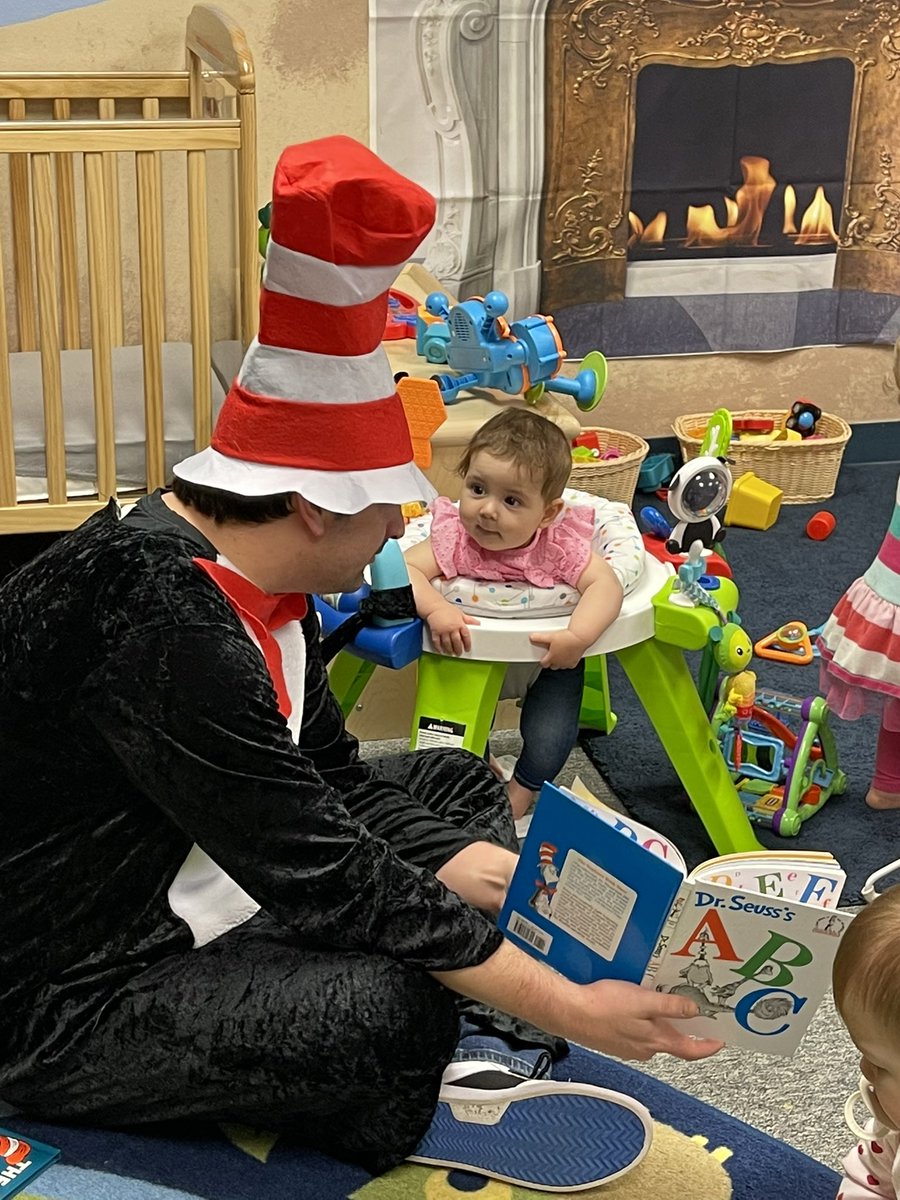 Story time with Cat in the Hat for Dr. Suess’s birthday! Thank you so much <a href="/CoachPullano/">Coach Jason Pullano</a> 🥳