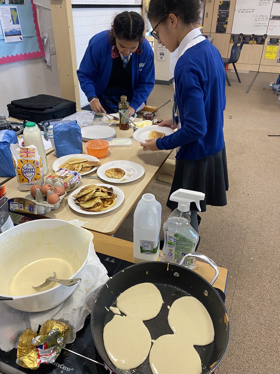 MrsRCSmith's tweet photo. Right, so I know we are a bit late to the party like. But it’s #pancakewednesday here. We’ll do #ashthursday to mske up. https://t.co/SWl5346HTI
