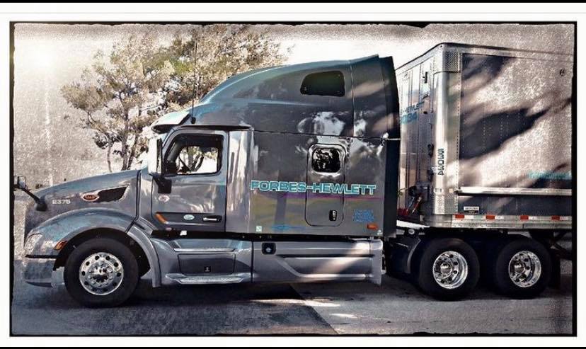 On your everyday nights, Into northern lights, pour it all at their service #forbeshewlett #earnmorewithforbes #truckers #trucking #keepontrucking  #thankatrucker #truckporn #peterbilt #thankatrucker #proudlycanadian #stylinandprofilin #puttingstyleineverymile #thetragicallyhip