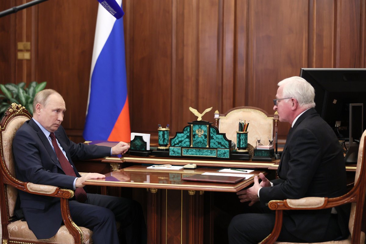 KremlinRussia_E's tweet photo. Vladimir Putin and RSPP President Alexander Shokhin discussed how to minimise the impact of sanctions on the largest Russian companies https://t.co/pSKou9u8cQ https://t.co/dFaeUxn13W
