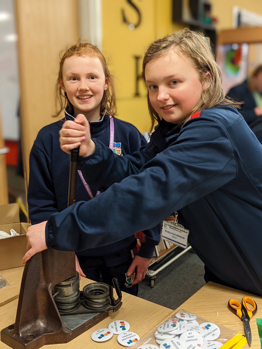 conyers_library's tweet photo. Katie and Maddie busy making badges ready for our World Book Day ‘Literary Pairs’ competition.
#worldbookday2022 https://t.co/mtsbHfzVu0