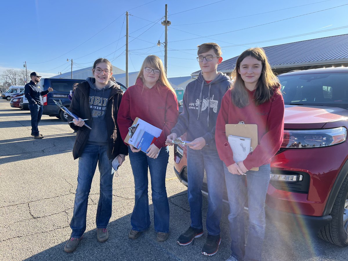 UnionCityFFA's tweet photo. Jacob, Addison, Sophia and Mya are attending practice at the Wilmington livestock and dairy judging contest today. Good luck to you all! https://t.co/NvKW1NtxkI