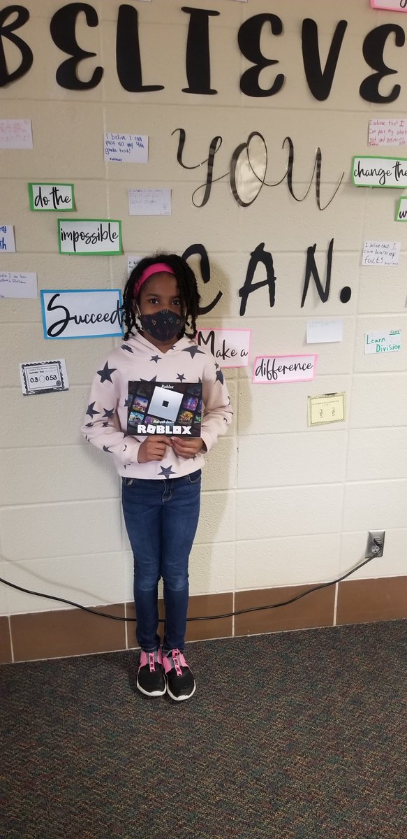 Ms_T_Jackson_'s tweet photo. My students have been working hard on their first digital book. This sweet girl had her book ordered and it finally arrived! Thanks @storyjumper for bringing sweet smiles to my students.❤ @Youens_Tech @Youens_Gators https://t.co/kfeRxlQEqZ