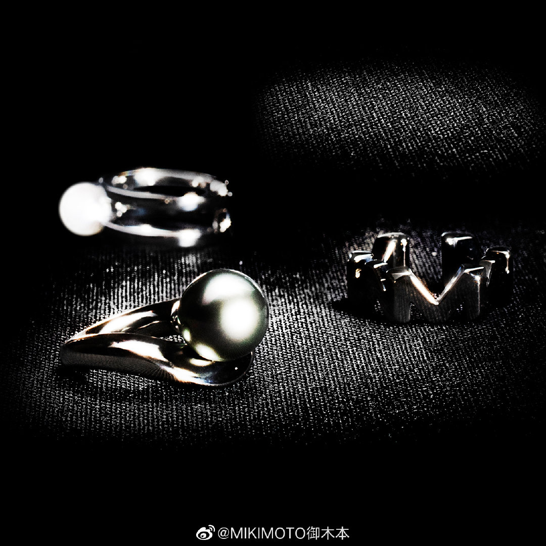 SongWeiLongPH's tweet photo. [PIC] SWL_OFFICIAL update

Song Wei Long for MIKIMOTO COMME DES GARCONs

#ソンウェイロン #songweilongph #宋威龍 #송위룡 #songweilong #ซ่งเวยหลง #宋威龙 https://t.co/eBo9ekvPCr