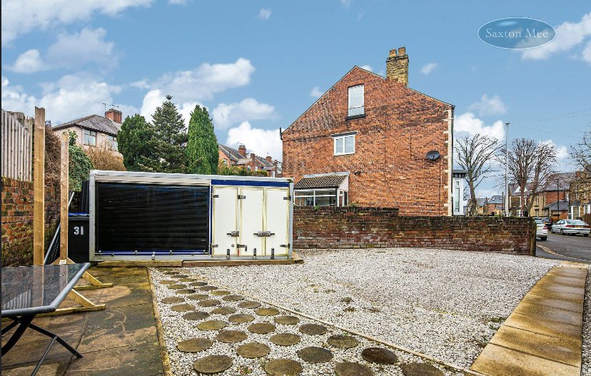 SaxtonMeeUK's tweet photo. 🏡NOW AVAILABLE🏡
📍Shepperson Road, Hillsborough
PRICE GUIDE £275,000-£300,000 
This larger than average, 3 good size bedroom, stone and double-fronted semi-detached property is within easy access of public transport links and benefits from off-road parking.
📞01142316055 https://t.co/EpLyuCG91Y