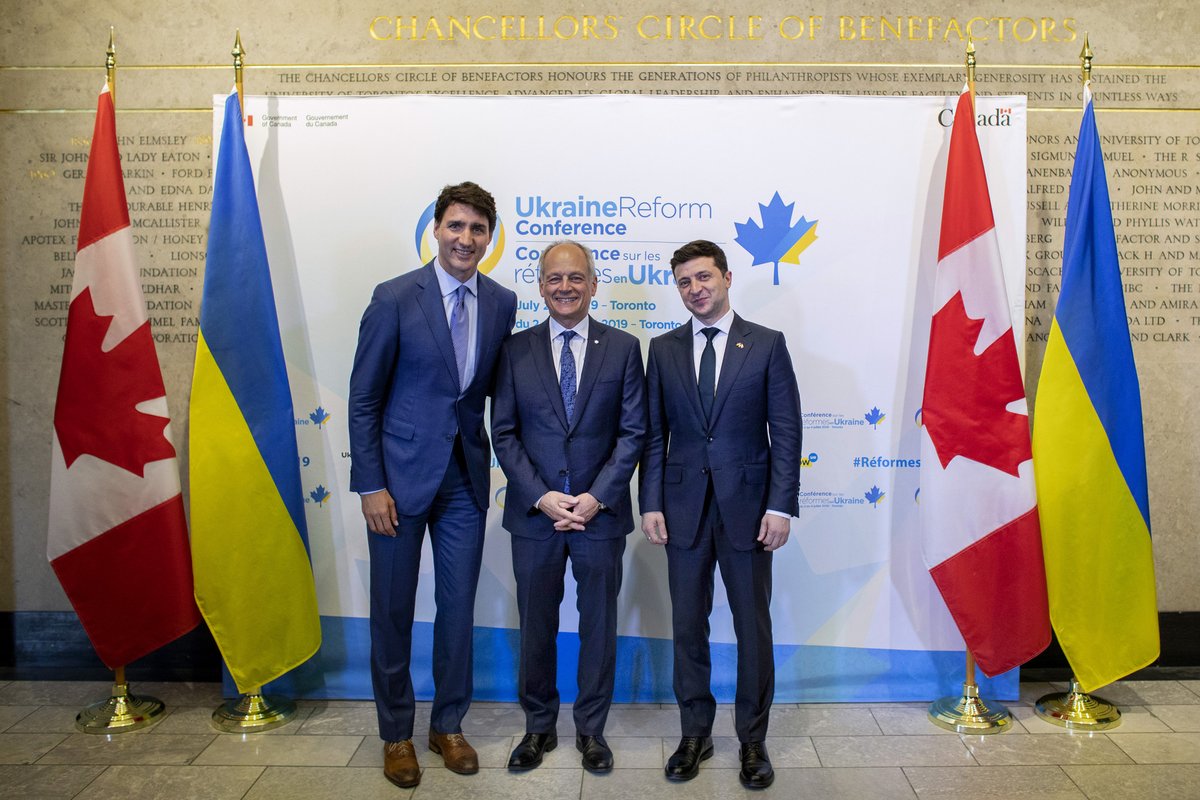 UofT's tweet photo. 'Anger, heartbreak &amp; sadness': #UofT President Meric Gertler condemns violence in Ukraine 🇺🇦 https://t.co/v3j8epi2Or https://t.co/m3TxRWOpWp