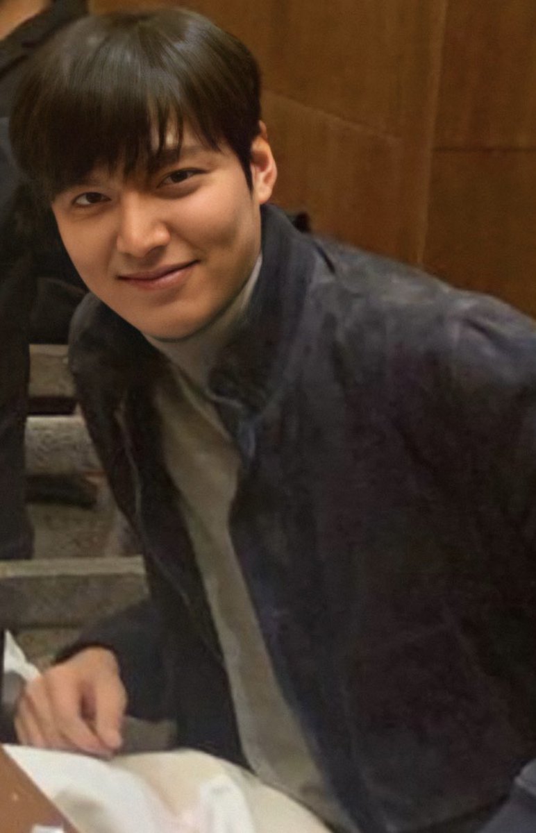 TashminLee's tweet photo. My love 😍 my lifeline ❤️
#LeeMinHo https://t.co/HXjglI7JRe