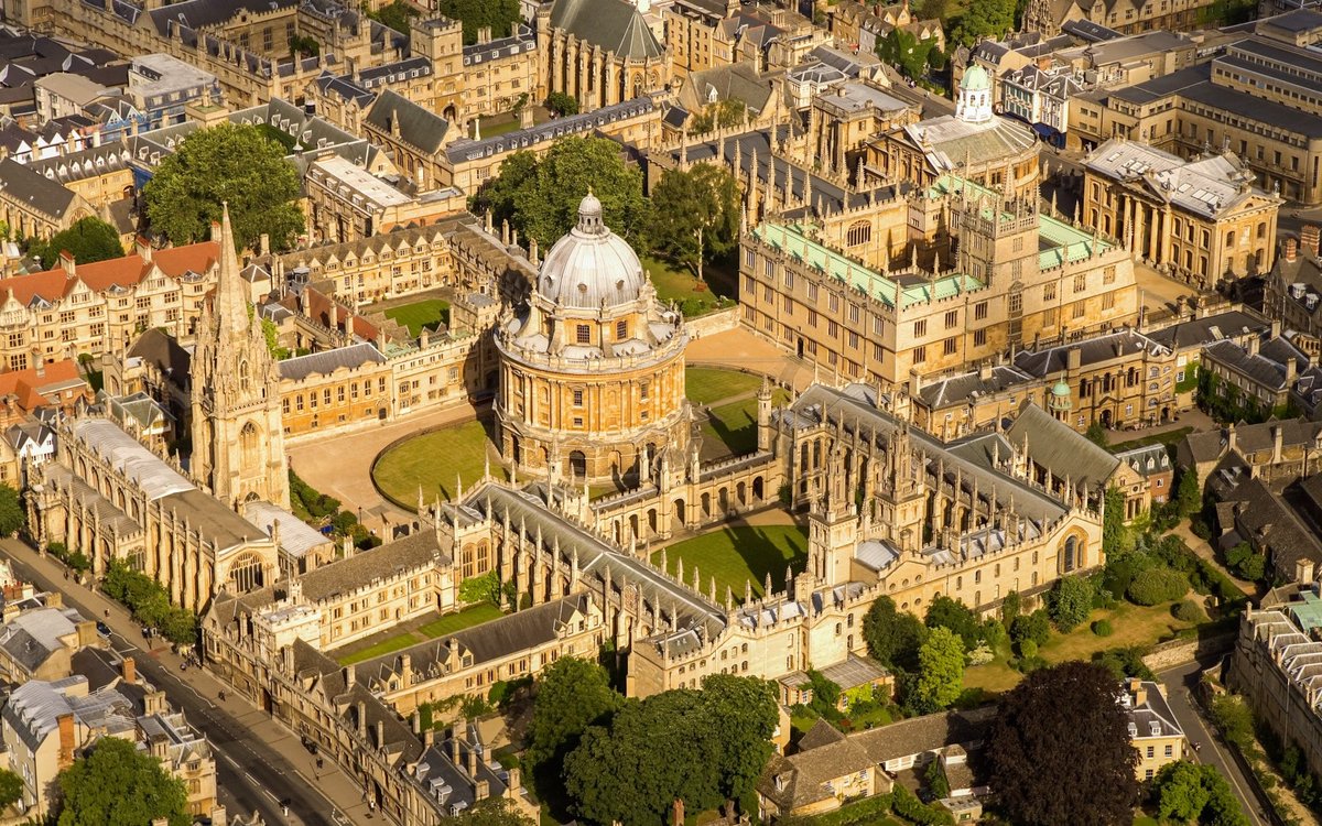 JournalSLT's tweet photo. Oferta de trabajo. 2 puestos (3 años) de desarrollo profesional de español - Career Development Fellows in #Spanish University of Oxford https://t.co/fcuenffVWM #TwitterELE #ELE  @aesla_twit @EducaSpain @BlogAhoraELE @consejeriauk @MaseleUS @ELEUK2014 @FFilologiaUS @IC_FormaELE https://t.co/jBzN55k1wn