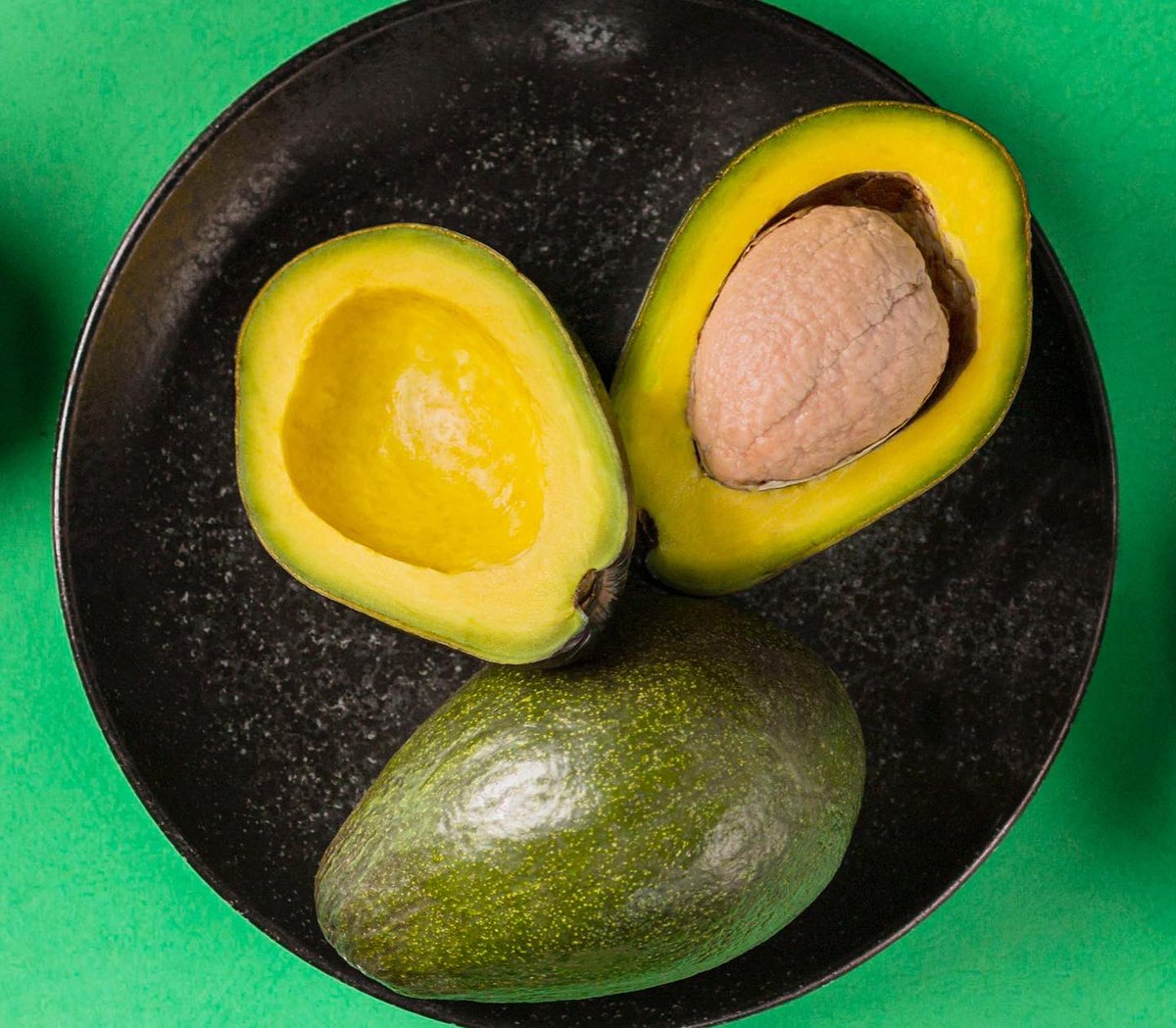 FreshforteGo's tweet photo. Avocados are always a good idea when it comes to creating a healthy diet.

Pick up some from our store today.

#Freshforte #Avocados #HealthyLiving #LagosFoodie #FoodieInLagos #Ajah #Ojota https://t.co/IHgb9bTLs6