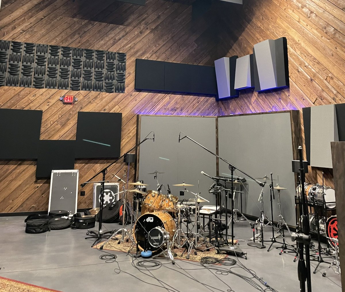 TimFritz's tweet photo. First time in the studio in over 5 years last weekend! Long day but so worth it! #drums #drumming #recording #dw #music #rocklititz #atriumaudio https://t.co/9K9btPmd7E