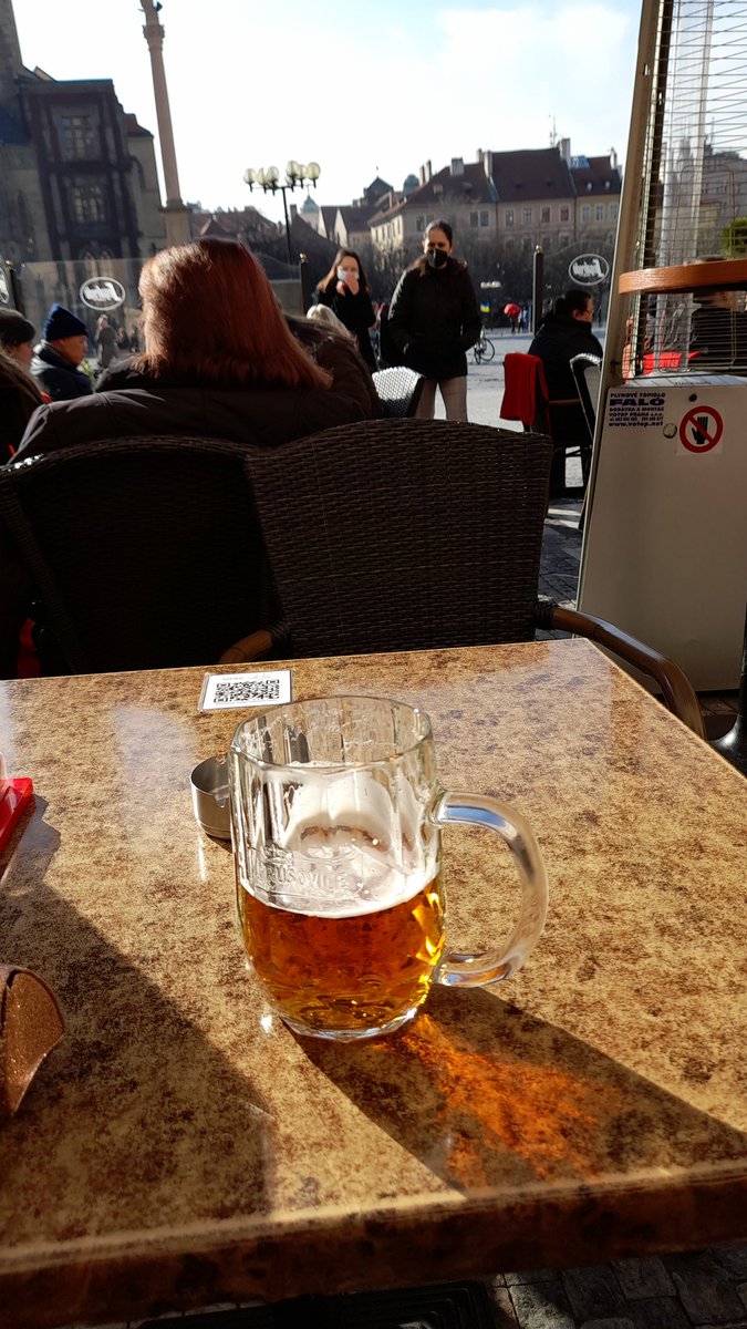 Such a lovely way to spend a Wednesday afternoon. Sun shining, coat off and another krusivici poured