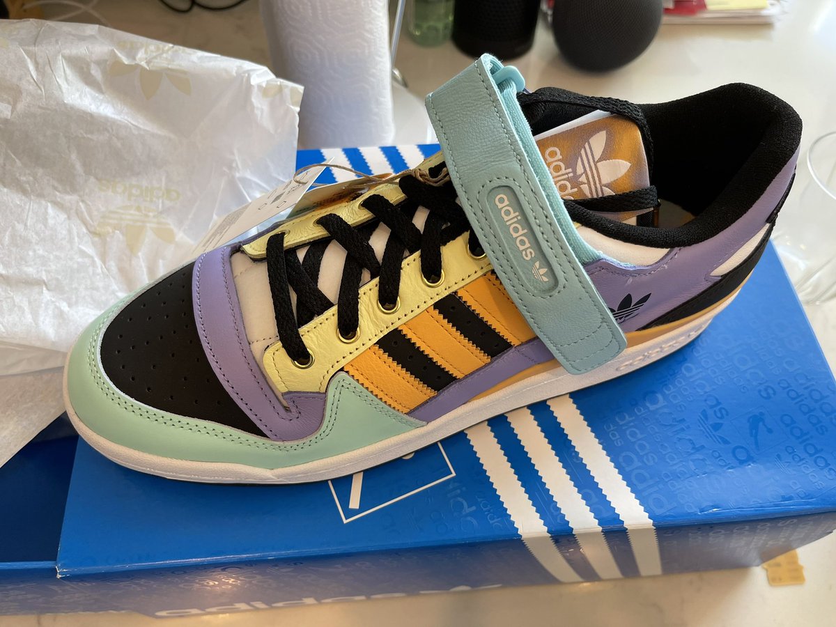 mdbrown's tweet image. My new @adidas Forum Lo sneakers just got dropped off. Ready for spring. 😎