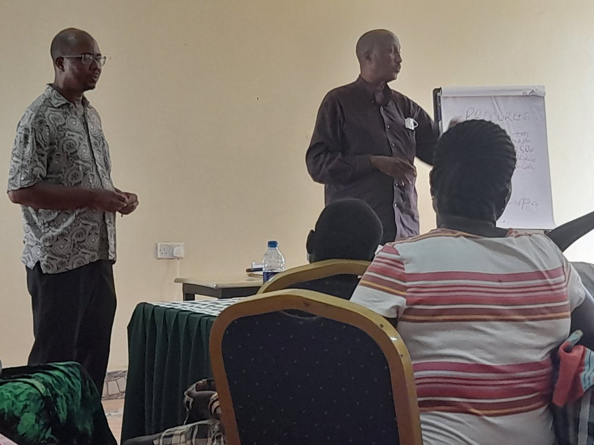 Locham_David's tweet photo. #KDRDIP is @WorldBank funded project in Kenya. with >over 1,200 groups in Turkana to benefit from #grants
Beneficiaries from Turkana community attending training by #KDRDIP in Turkana West in preparation for #KDRDIP projects in a move that will boost their livelihoods.@KDRDIP1 https://t.co/SFnLIOfhws