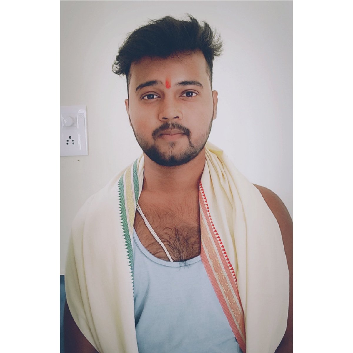 Gourav_003's tweet photo. 𝙈𝙖𝙝𝙖𝙙𝙚𝙫 𝙢𝙖𝙝𝙖 𝙚𝙠𝙖𝙠𝙞 𝙅𝙞𝙨𝙠𝙚 𝙡𝙞𝙮𝙚 𝙟𝙖𝙜𝙖𝙩 𝙝𝙖𝙞 𝙟𝙝𝙖𝙣𝙠𝙞 
𝙒𝙖𝙝𝙞 𝙨𝙝𝙪𝙣𝙮𝙖 𝙝𝙖𝙞 𝙬𝙖𝙝𝙞 𝙞𝙠𝙖𝙮𝙚  𝙅𝙞𝙨𝙠𝙚 𝙗𝙝𝙚𝙚𝙩𝙖𝙧 𝙗𝙖𝙨𝙖 𝙨𝙝𝙞𝙫𝙖𝙖𝙮 𝙝𝙖𝙞 
 #bholenath
#Mahadev https://t.co/LI9OMnZ8LO