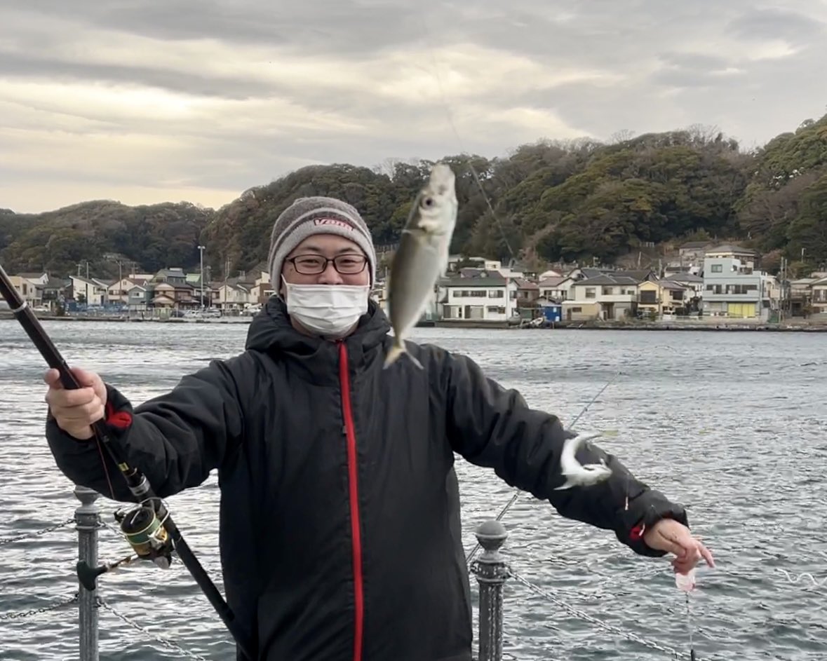 フナジロー 釣りガールと親父の釣行記 久しぶりの撮影 アジ釣れました アジ釣り アジ 神奈川 東京湾 T Co Jpaaodcsfp Twitter