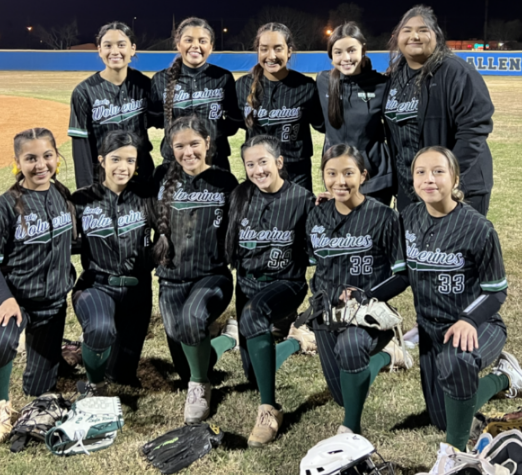 PSJAMemorial's tweet photo. Our softball team wins their first district game against the McAllen Memorial HS Mustangs--Daijzia De Leon was the winning pitcher and Kendra Martinez hit her first Wolverine home run! 🥎💚💪 https://t.co/NSxrsCJBDV
