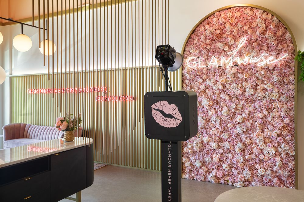 This #WomensHistoryMonth, we want to highlight some local businesses run by incredible ladies. ⤵️ Search "Women-owned" on Yelp to explore women-owned businesses with just a few clicks on the app. 

📍Rock Candy Healing Stones
📍Glam House Beauty Bar