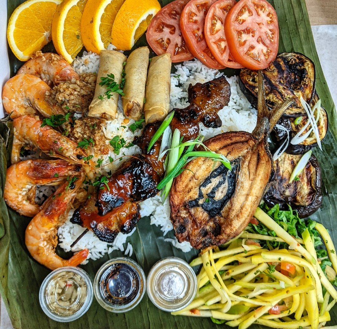 Build your own feast! We have a list of add-ons for you to customize your own Kamayan Feast. More seafood? More meat? More vegetarian options? No problem!
You can order on our website, or call us at 613-567-7550

#filipinofood #KamayanFeast #seafood #vegetarian #BBQ