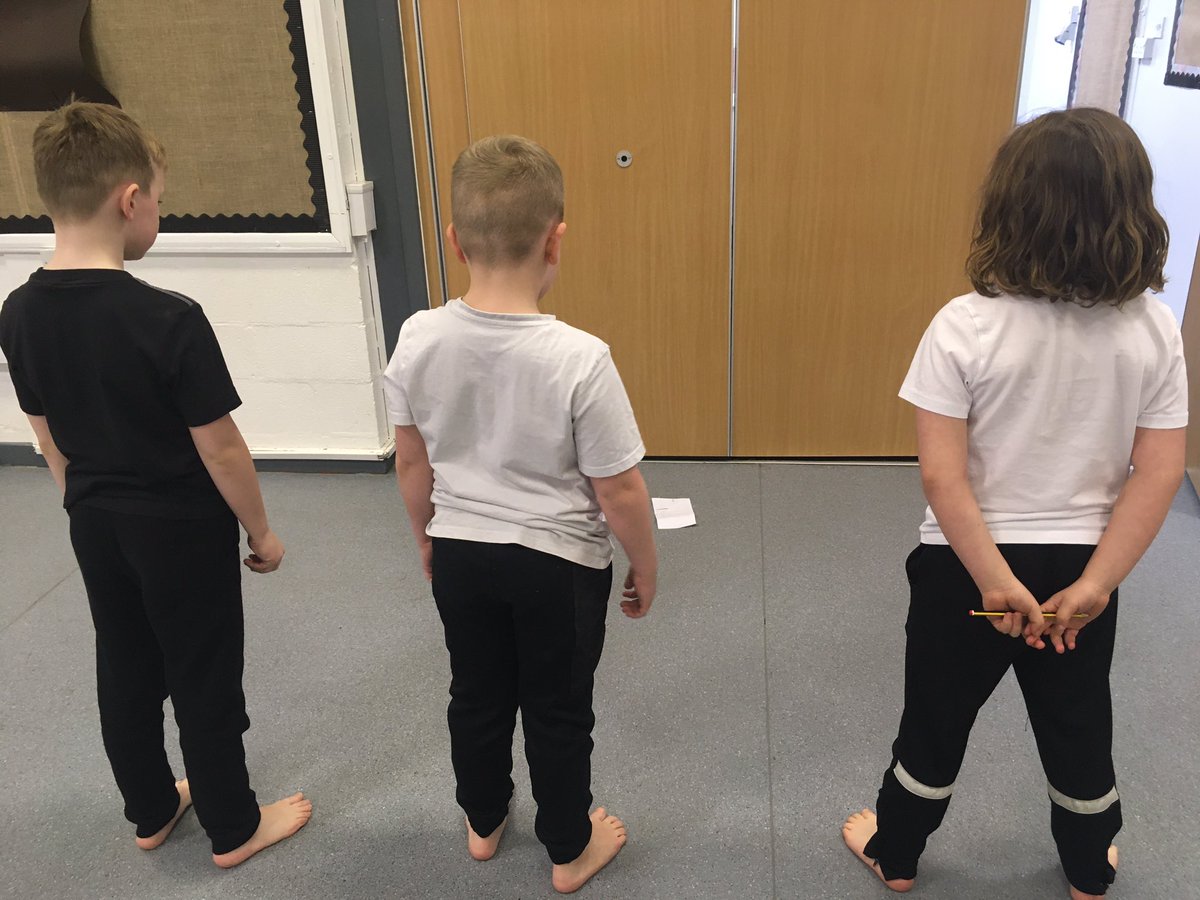 180 and 360 degree jumps in PE including planning and making improvements. <a href="/Middlethorpepr1/">Middlethorpeprimary</a> #middlethorpepe