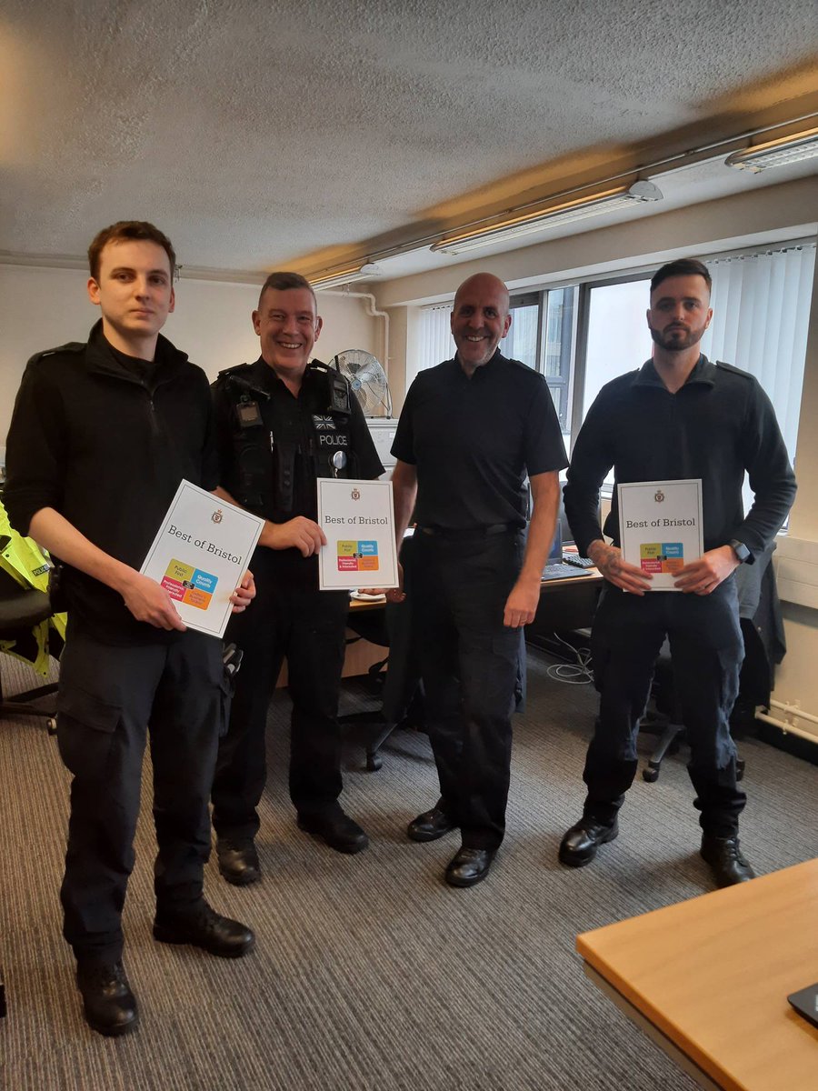 ASPBristol's tweet photo. Officers from Fishponds had a ceremony in regards to their bravery and excellence whilst searching for and protecting a vulnerable member of the community. All in attendance are very proud of our officers that continue to serve and protect our communities. #serveprotectrespect https://t.co/nUlMWTXg08