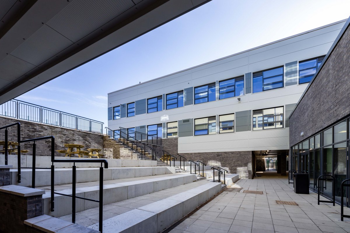 Tilbury_douglas's tweet photo. We have successfully completed the construction of 
@saddleworth_sch, a new build 1,500 pupil secondary school in Diggle, Oldham.
 
Click here to read more: https://t.co/wDLiAhrgjv

#construction #schools #education #teamwork #buildingabetterfuture #dfe https://t.co/whLyXKB1AA