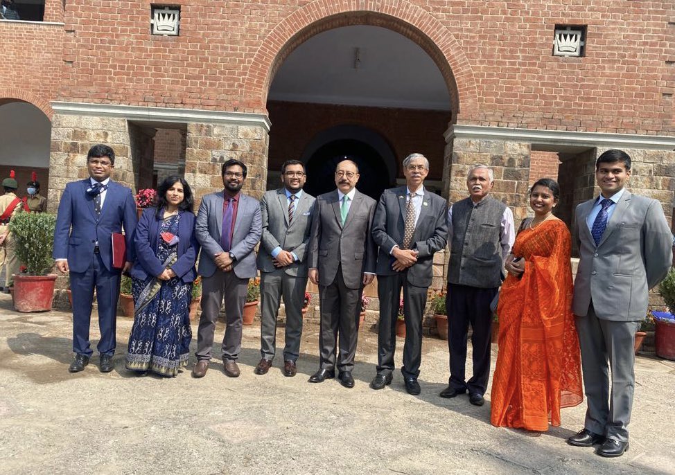 ihcdhaka's tweet photo. Bringing together young people from across South Asian region to shape leaders of tomorrow
FS @harshvshringla &🇧🇩HC @bdhc_delhi interacted with young fellows from🇧🇩selected for @StStephensClg Young Leaders’ #NeighbourhoodFirst Fellowship #YLNF organised with support of @MEAIndia https://t.co/PFRLl81RZJ