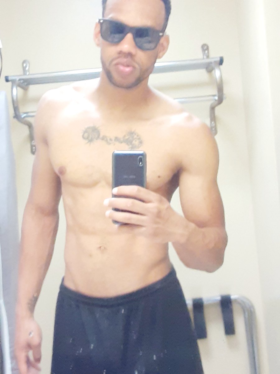 jaylewi20983045's tweet photo. Gym Progressive 👌🏆 https://t.co/wzq5N07plq