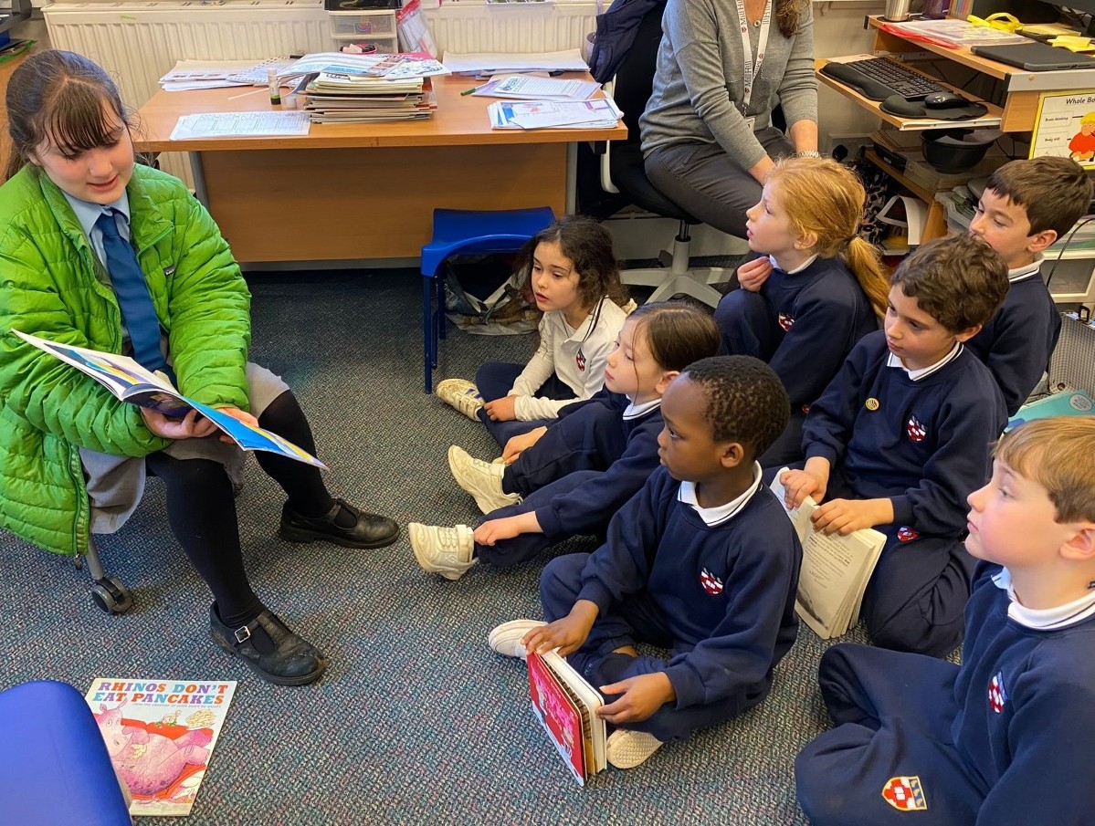 MillHillBelmont's tweet photo. Reading Week is in full swing!
We have enjoyed: Buddy Reads between Year 5 and Year 7, Mr Roberts reading to Year 4 and the Upper School Library Assistants sharing their favourite books with Grimsdell’s Year 2 children.
#MillHillBelmont #NationalReadingWeek https://t.co/WVXMsThWxN