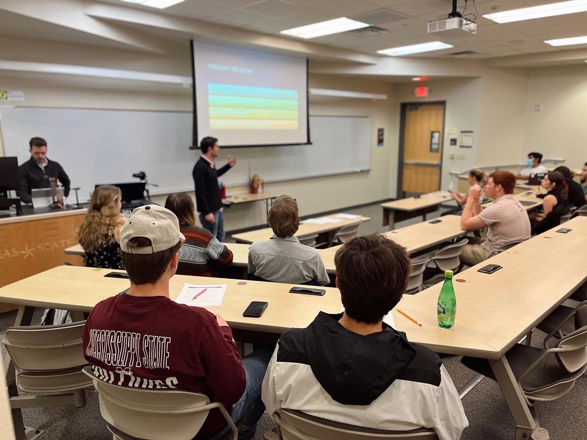 TexasStateCEO's tweet photo. Yesterdays meeting was a success, thank you to everyone who came and we are excited to see you for our next meeting! https://t.co/rOtdM4JnT0
